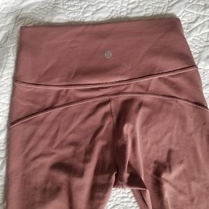 Lululemon yoga pants